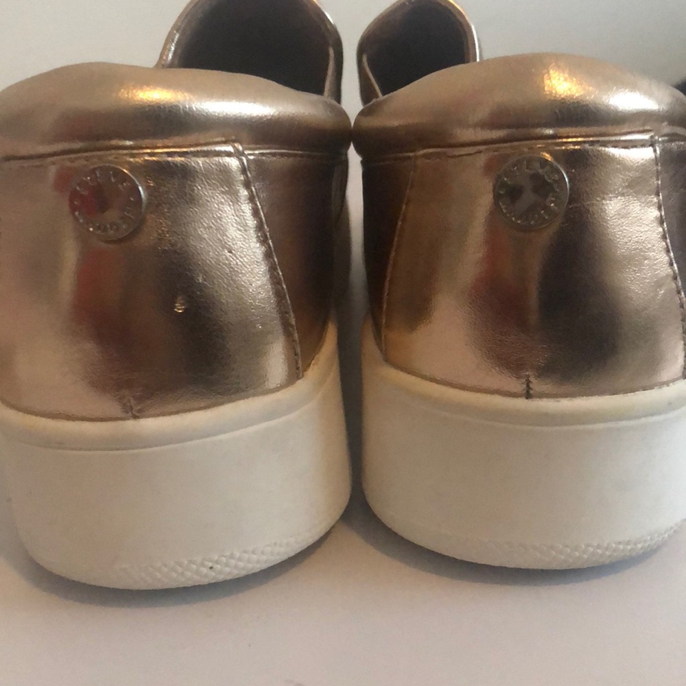 elore platform sneaker steve madden